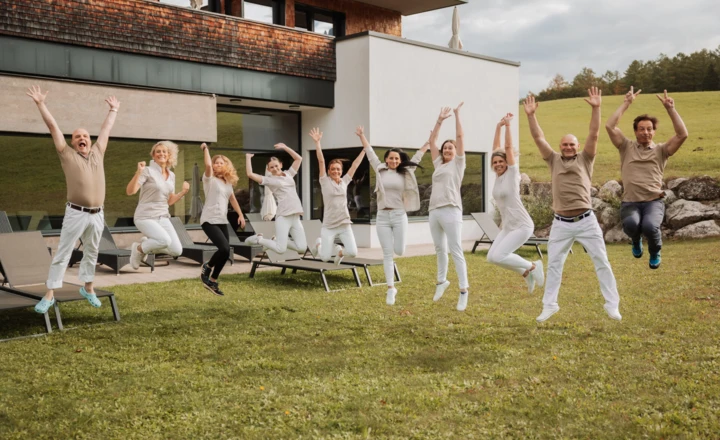 Die bestens ausgebildeten Mitarbeiter des Spa im Garten des Wellnesshotel Klosterhof.